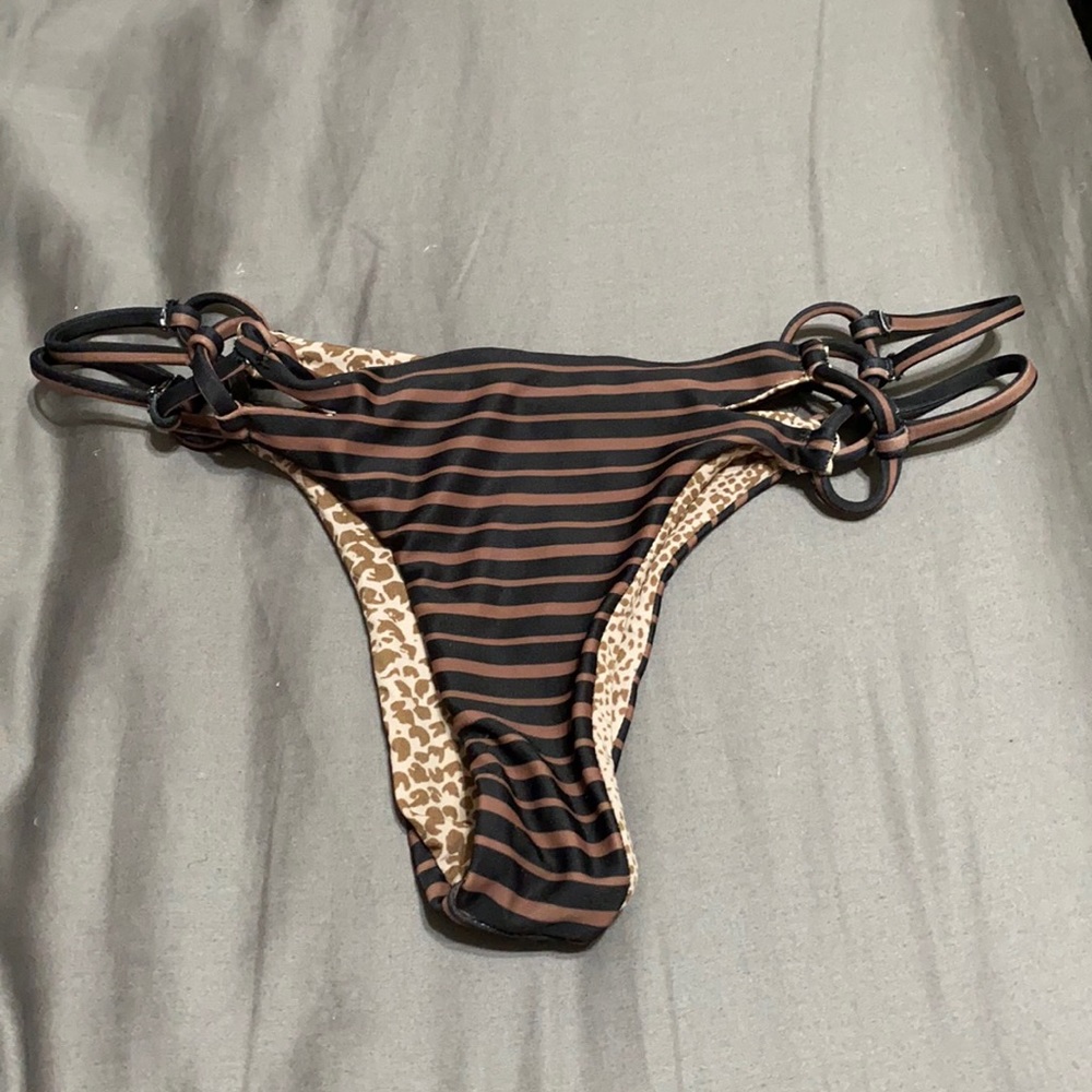 Acacia molokini bottoms